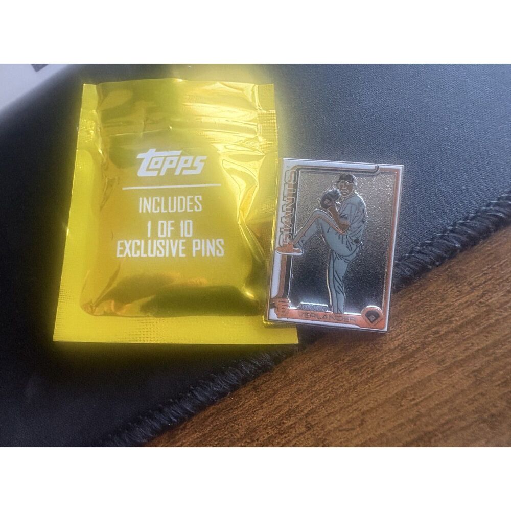 Justin Verlander Topps exclusive pin